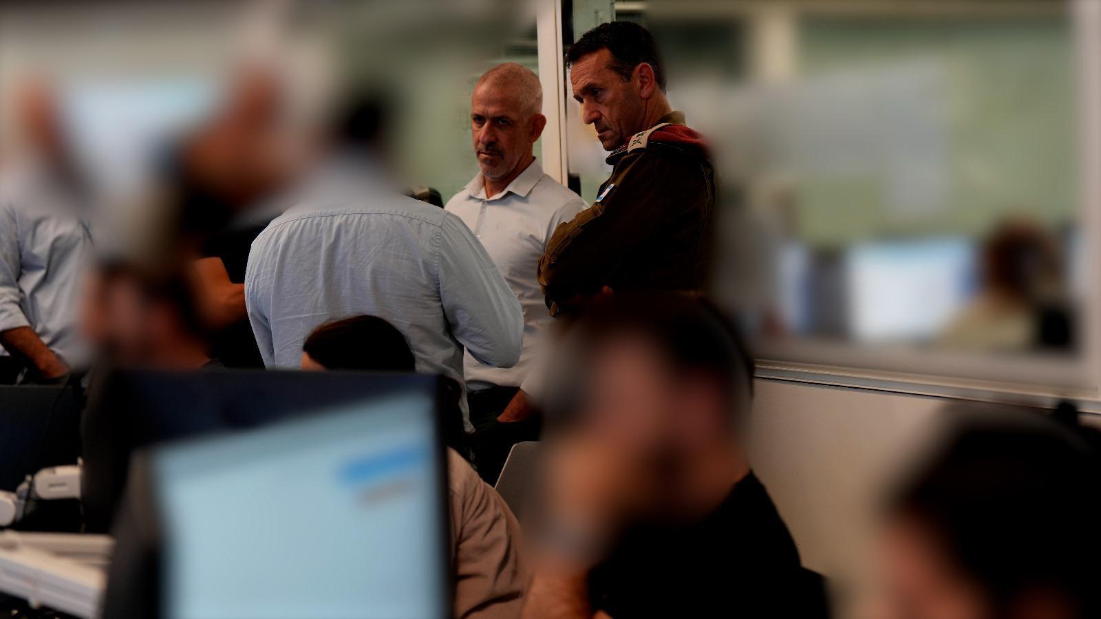 Ronen Bar (L) and IDF Chief of Staff Lt. Gen. Herzi Halevi are seen at the Shin Bet special operations command room, October 27, 2023 [Shin Bet]